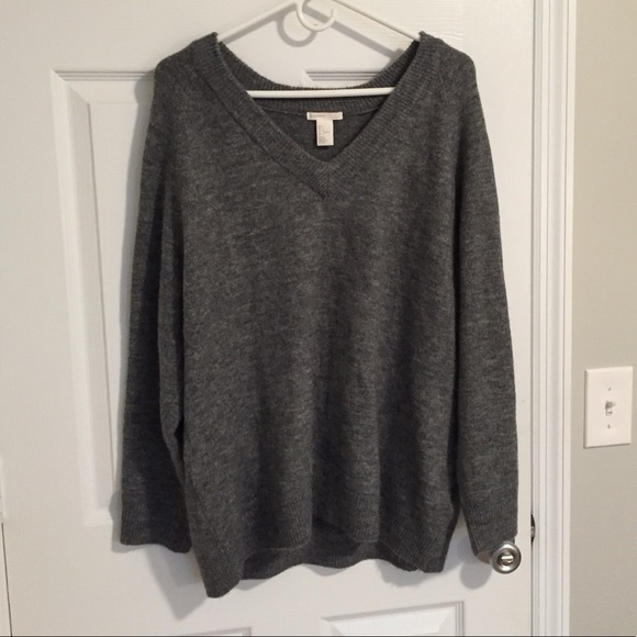 H&M Sweaters - FINAL PRICE DROP! Size L H&M Grey Sweater